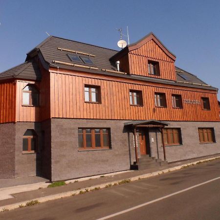 Apartman Eskadra 02 Horna Mała Upa Zewnętrze zdjęcie