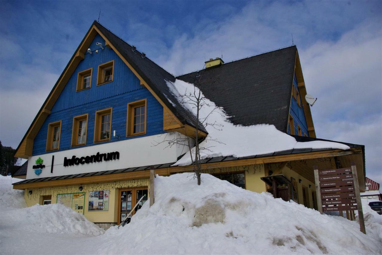 Apartman Eskadra 02 Horna Mała Upa Zewnętrze zdjęcie